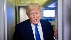 Трамп, Путин нар өнөөдөр утсаар ярина